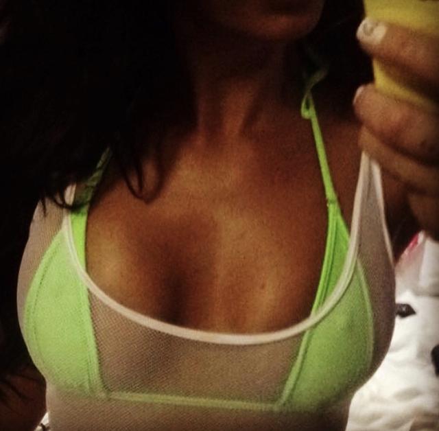 Pamukova Escort Bayan Gaye