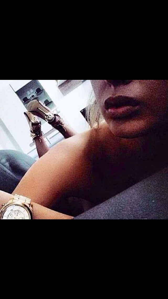 Serdivan Bayan Escort Asuela